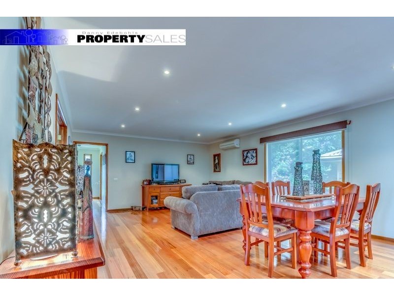 1 Cross Street, Newborough VIC 3825