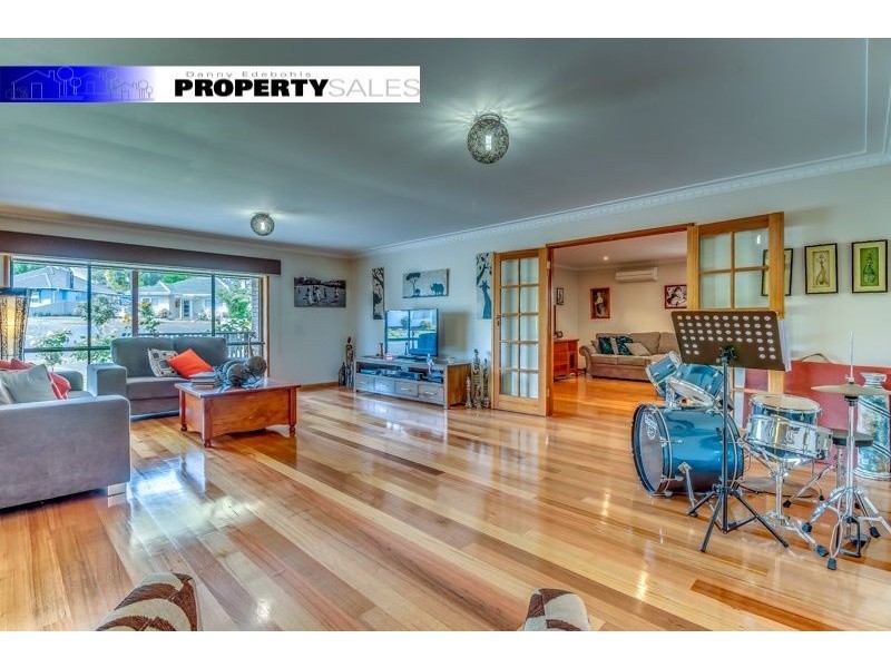 1 Cross Street, Newborough VIC 3825