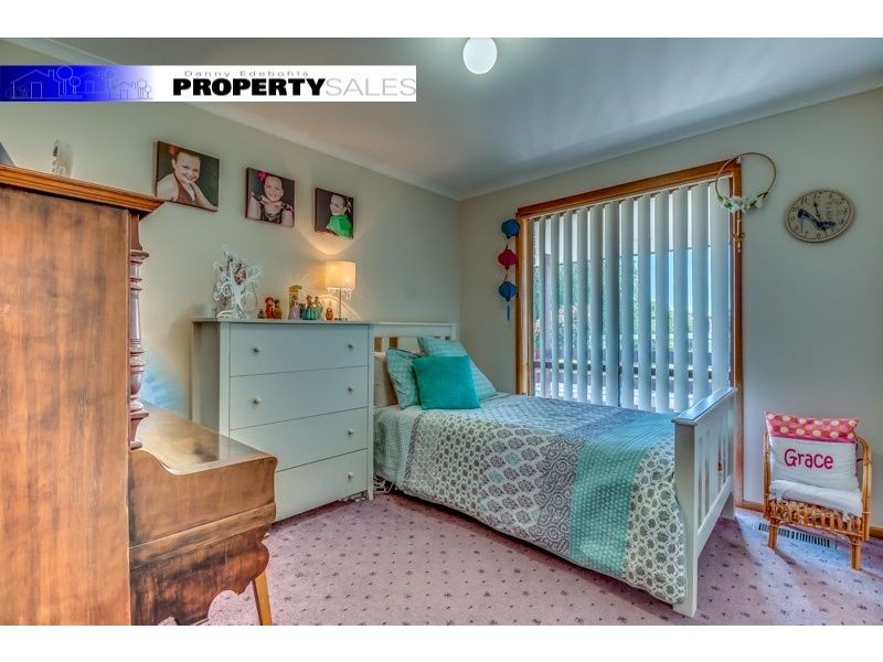 1 Cross Street, Newborough VIC 3825