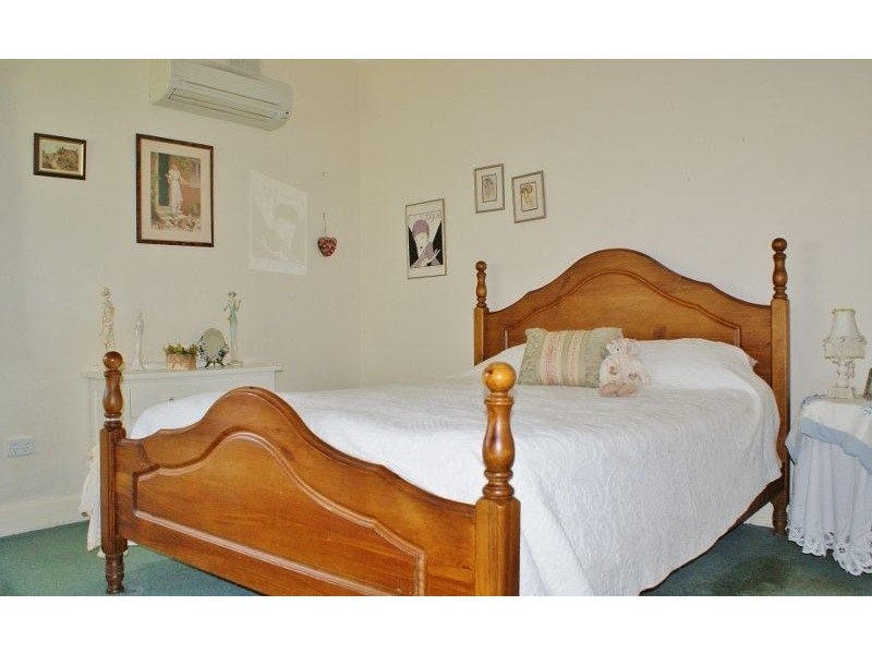 20 York Street, Moe VIC 3825