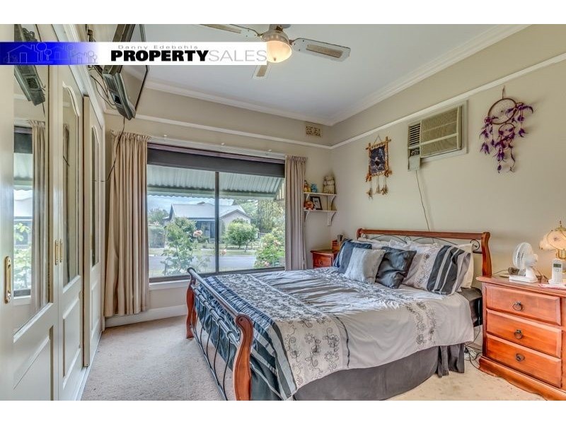 10 William Street, Newborough VIC 3825