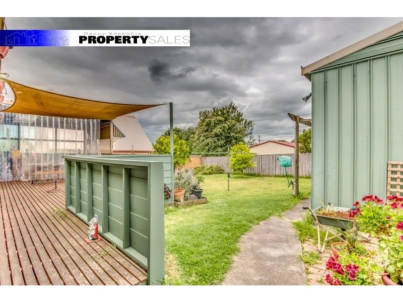 10 William Street, Newborough VIC 3825