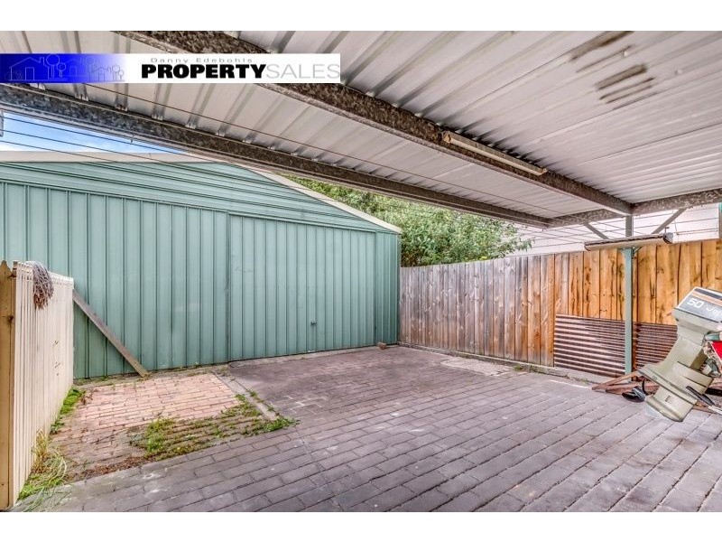 10 William Street, Newborough VIC 3825