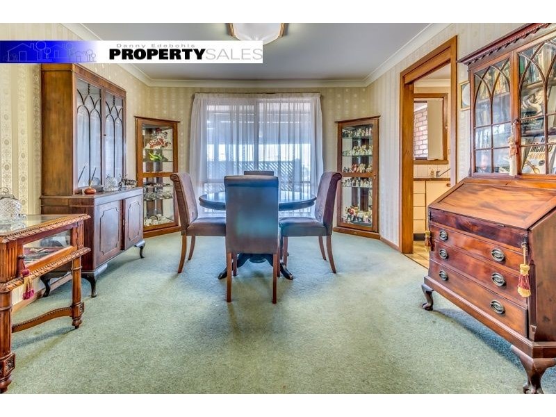 55 Yasmin Drive, Hernes Oak VIC 3825