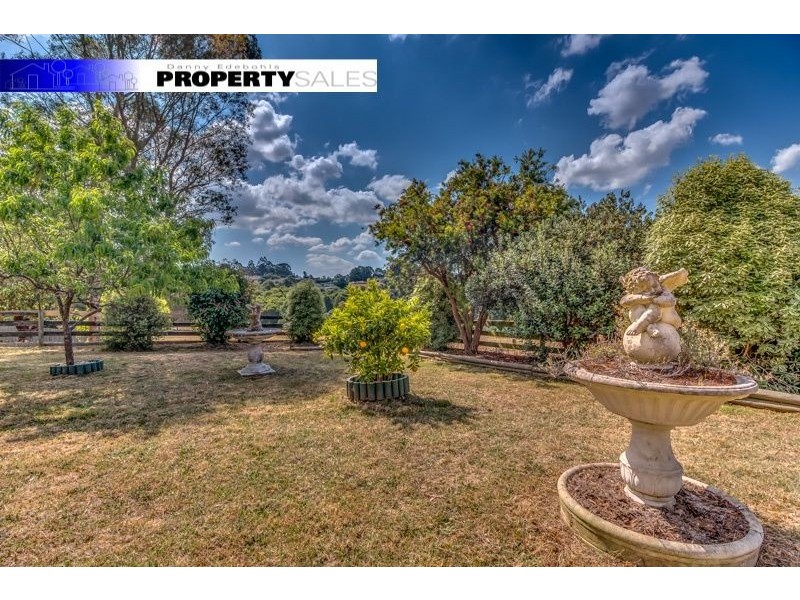 55 Yasmin Drive, Hernes Oak VIC 3825