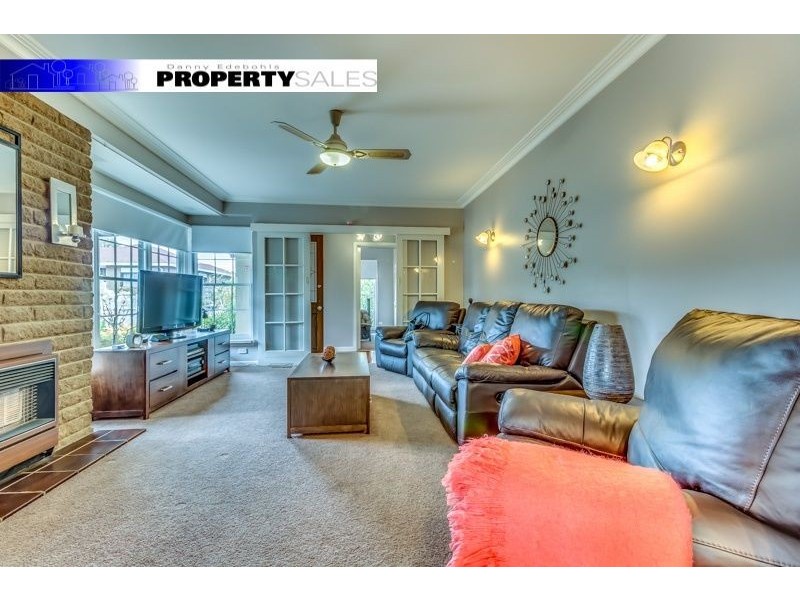 12 Paisley Street, Newborough VIC 3825