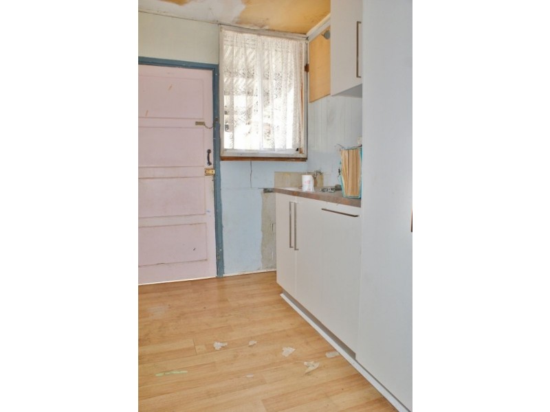 18 Ellinbank Street, Newborough VIC 3825