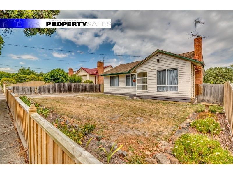 20 Prince Street, Moe VIC 3825