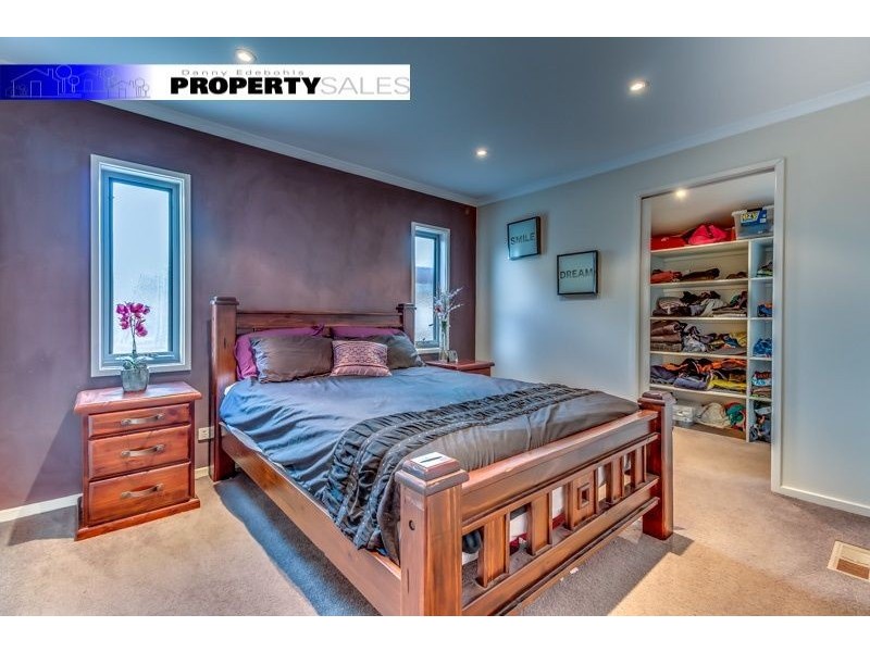 38 Boolarra Avenue, Newborough VIC 3825