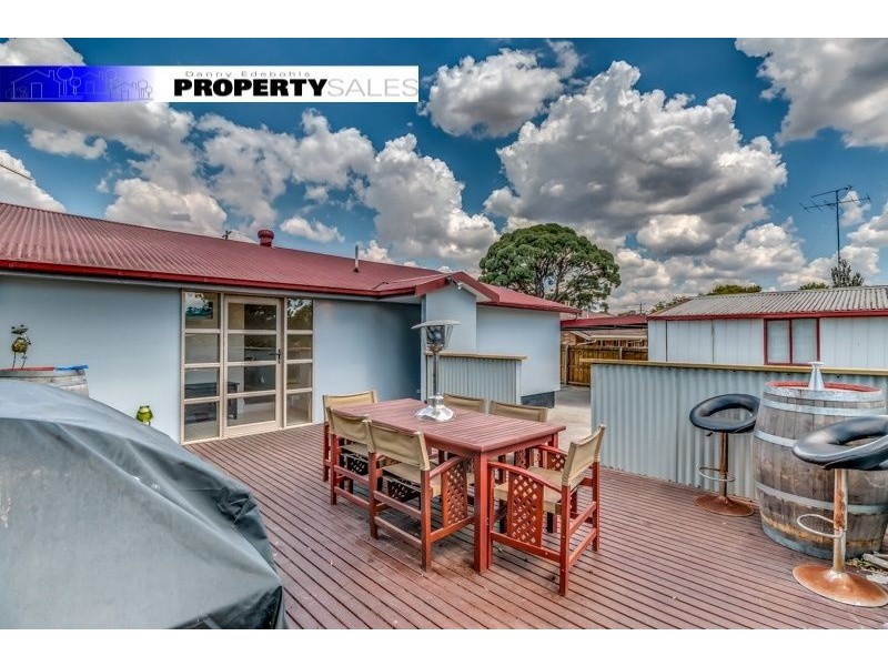 38 Boolarra Avenue, Newborough VIC 3825