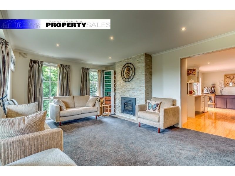 36 Smallburn Avenue, Newborough VIC 3825