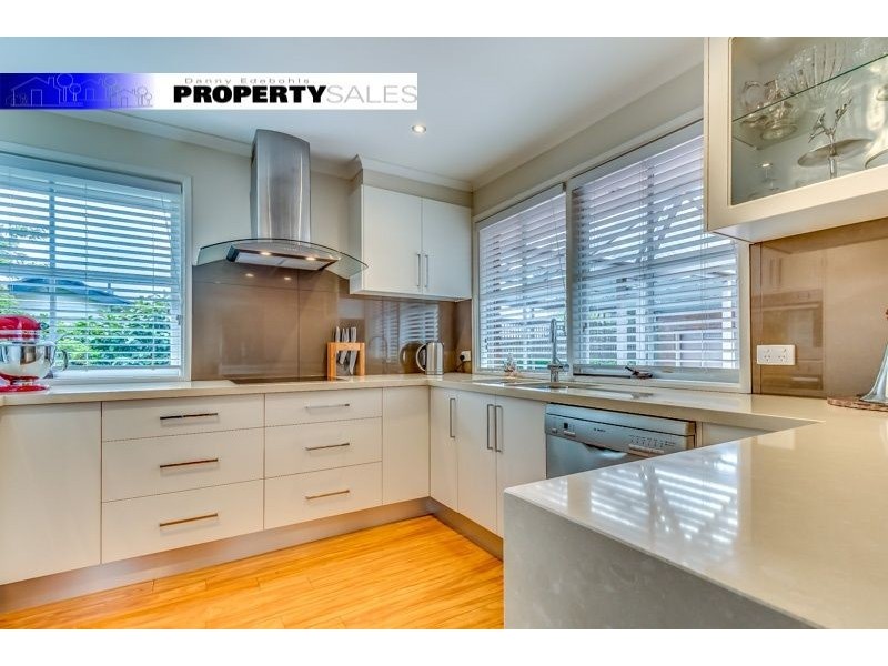 36 Smallburn Avenue, Newborough VIC 3825