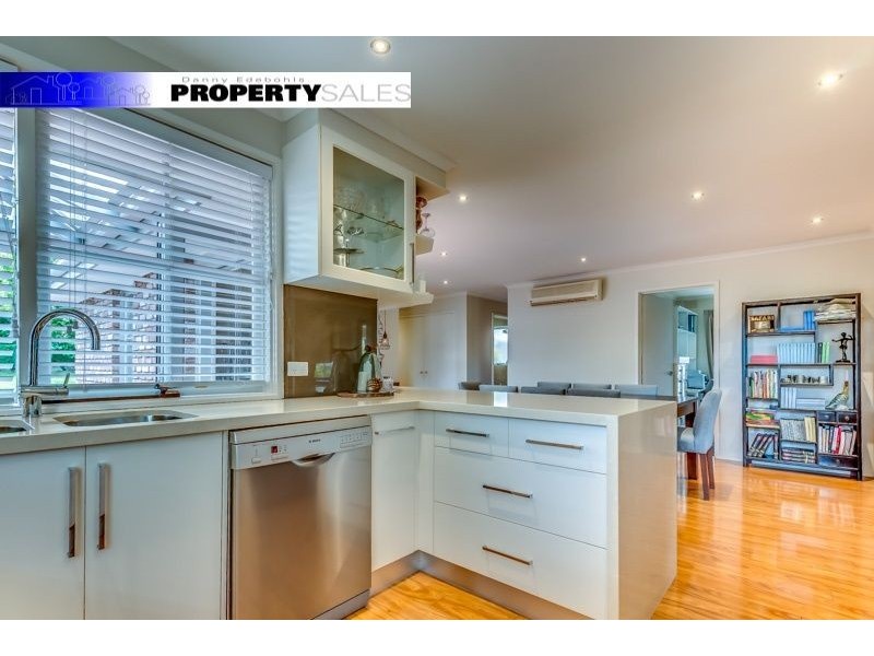 36 Smallburn Avenue, Newborough VIC 3825