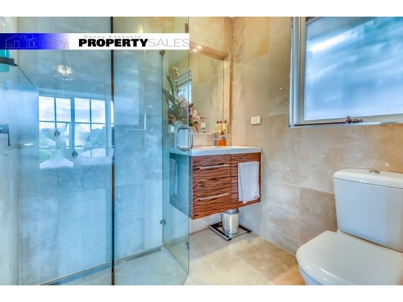 36 Smallburn Avenue, Newborough VIC 3825