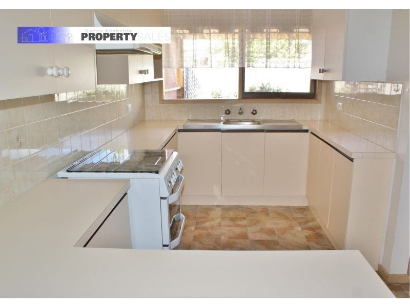 1/15 Burrage Street, Moe VIC 3825