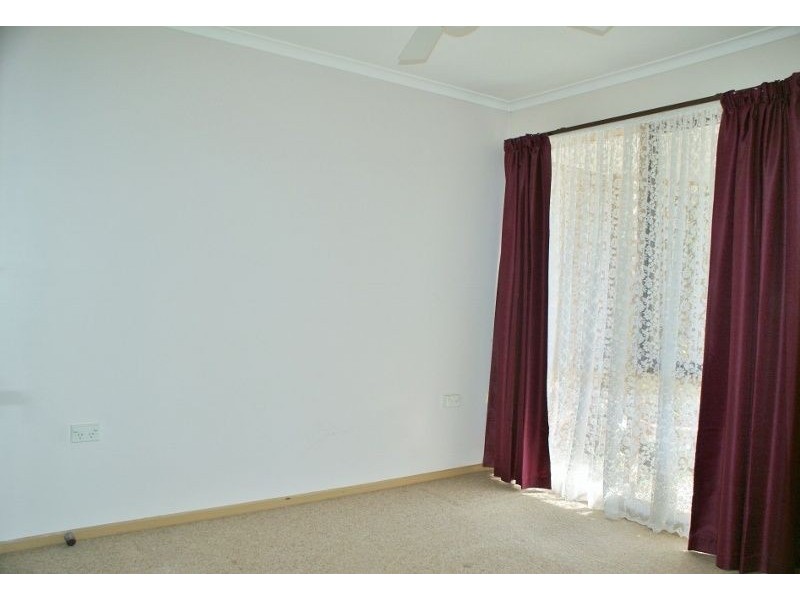 1/15 Burrage Street, Moe VIC 3825