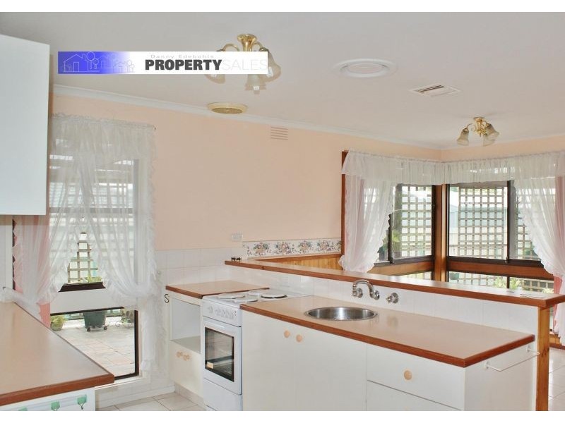 100 Torres Street, Newborough VIC 3825