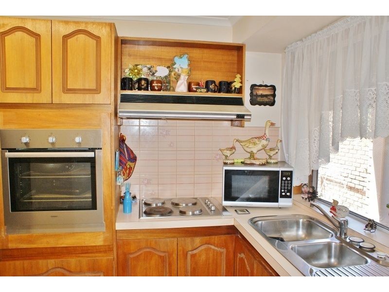 1/4 Centenary Drive, Trafalgar VIC 3824