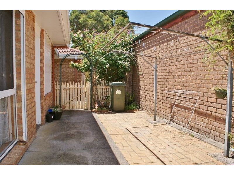 1/4 Centenary Drive, Trafalgar VIC 3824