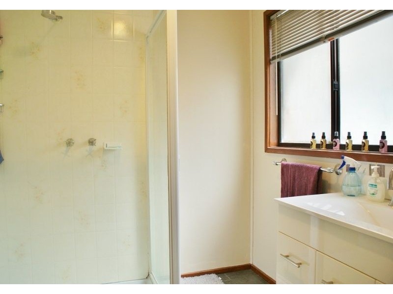 15 Anderson Road, Yallourn North VIC 3825