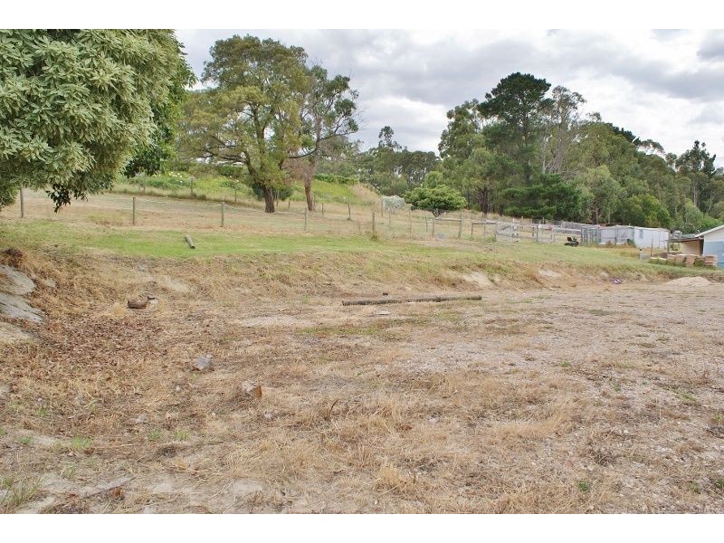 27 Hazelwood Street, Trafalgar East VIC 3824