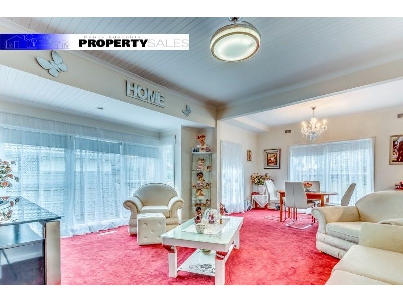 9 Avon Court, Newborough VIC 3825