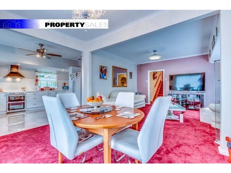 9 Avon Court, Newborough VIC 3825