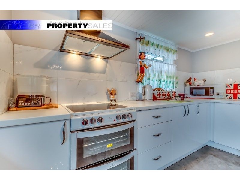 9 Avon Court, Newborough VIC 3825