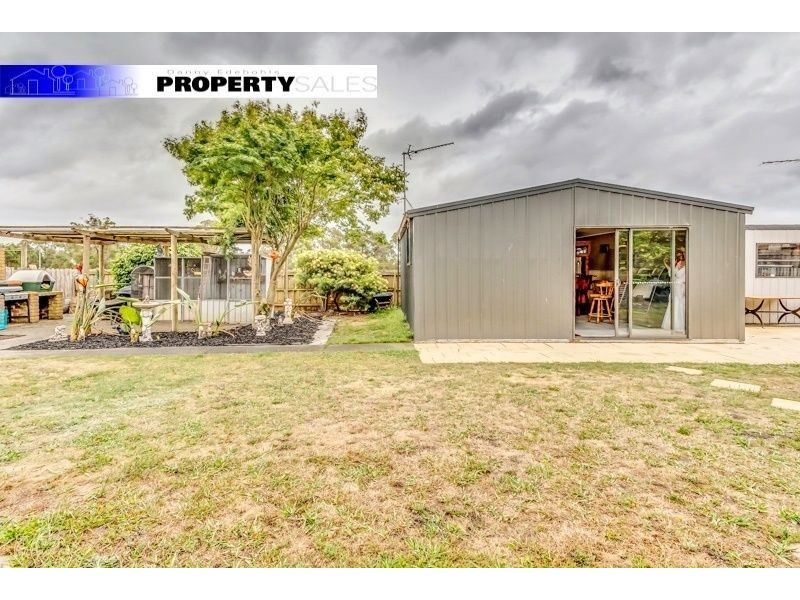 9 Avon Court, Newborough VIC 3825