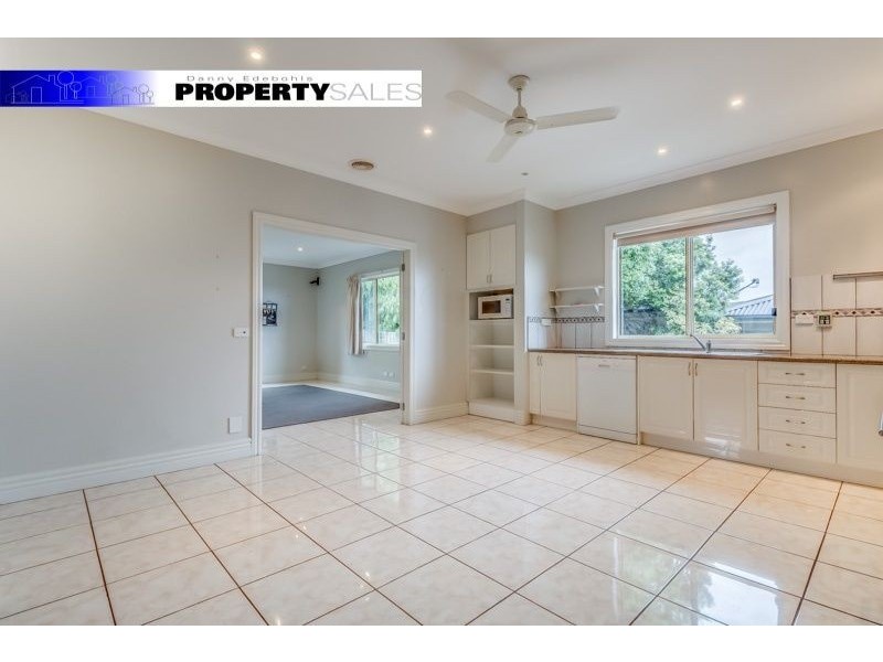 14 Bayley Street, Moe VIC 3825