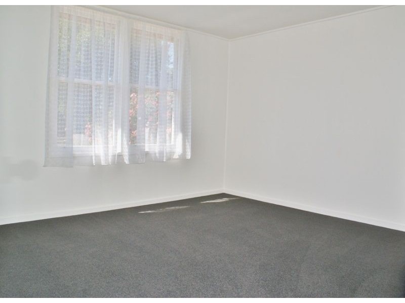 50 Newark Avenue, Newborough VIC 3825