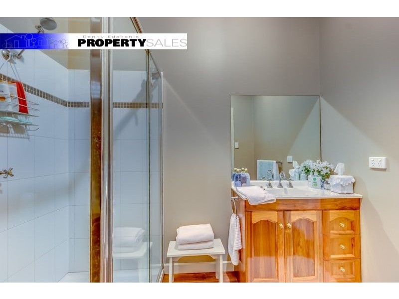 1 Johnson Street, Moe VIC 3825