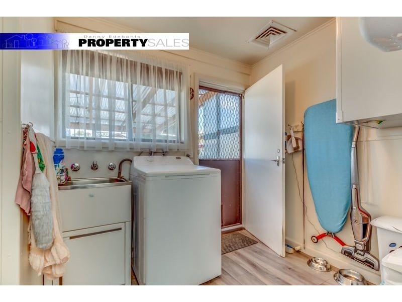 53 Victoria Street, Moe VIC 3825