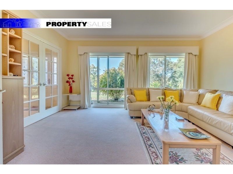 38 Whitelaw Court, Rawson VIC 3825