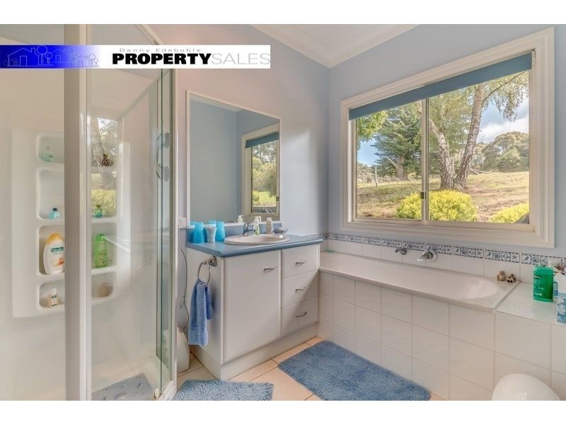 38 Whitelaw Court, Rawson VIC 3825