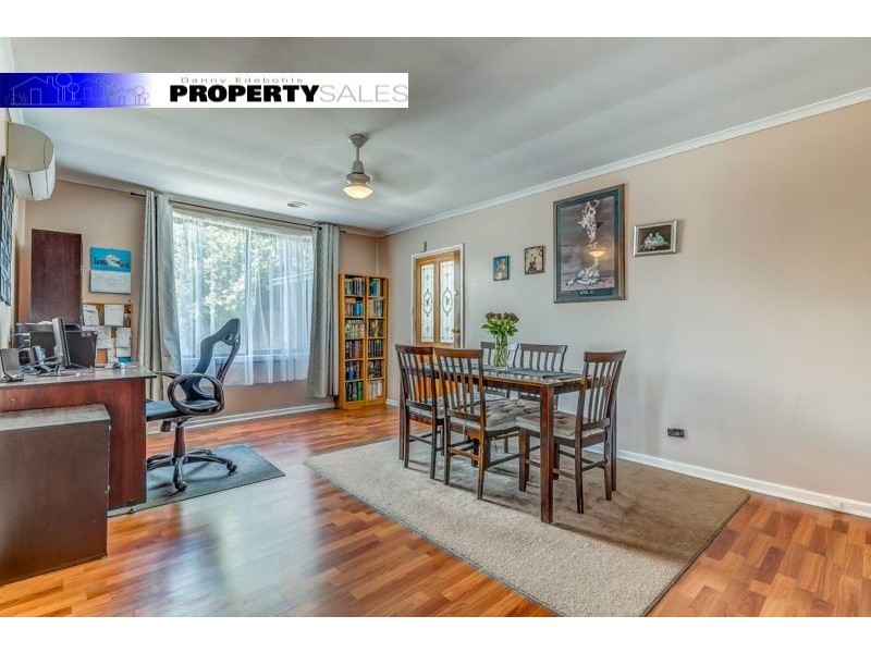10 Mirboo Street, Newborough VIC 3825
