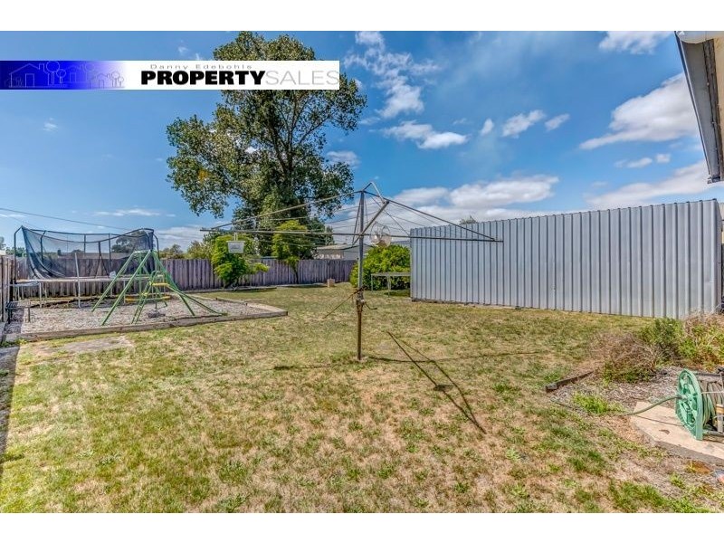 10 Mirboo Street, Newborough VIC 3825