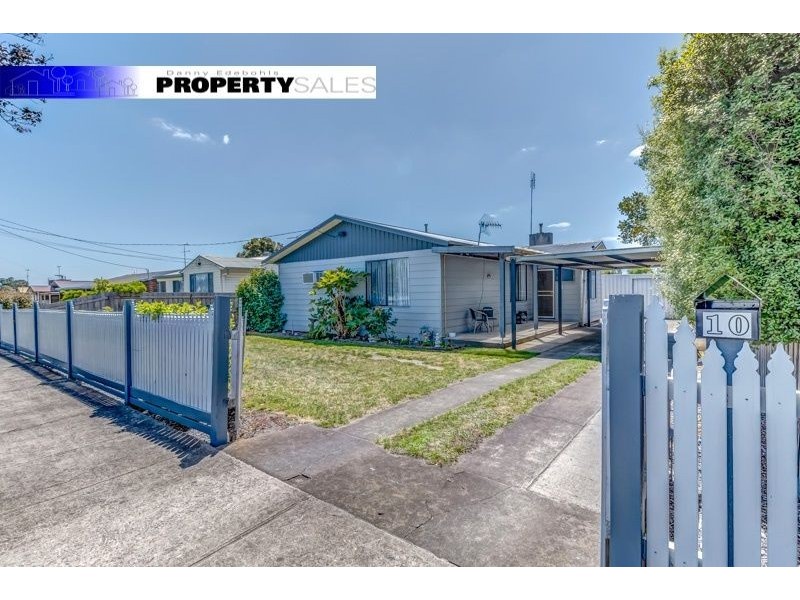 10 Mirboo Street, Newborough VIC 3825