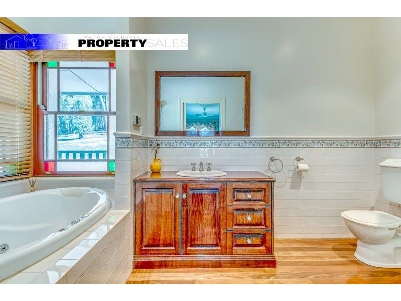 165 Melaleuca Drive, Trafalgar East VIC 3824