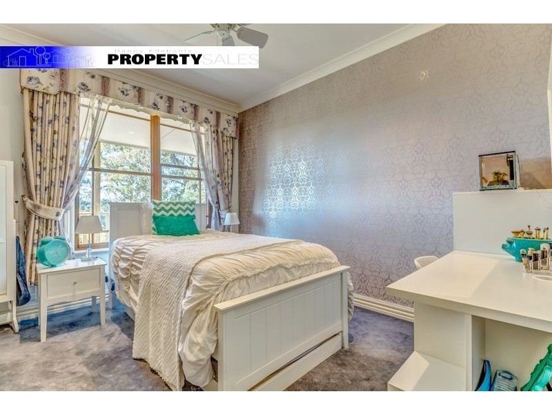 165 Melaleuca Drive, Trafalgar East VIC 3824