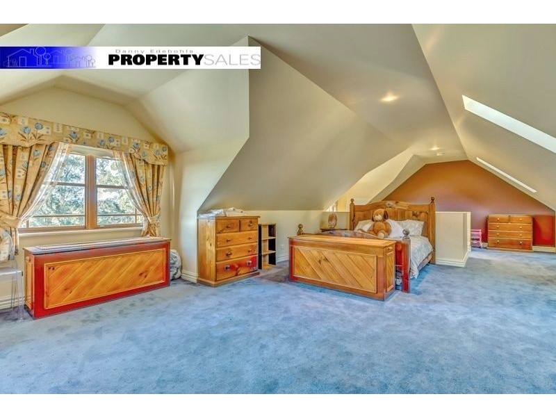 165 Melaleuca Drive, Trafalgar East VIC 3824