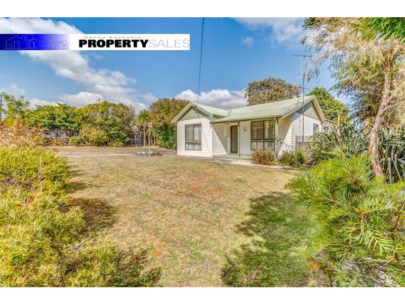 11 Torres Street, Newborough VIC 3825