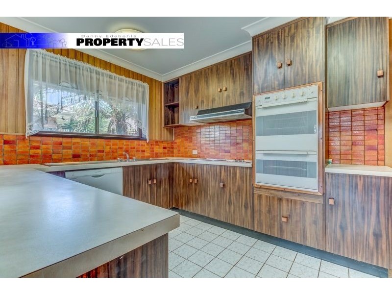 13 Dudley Court, Newborough VIC 3825