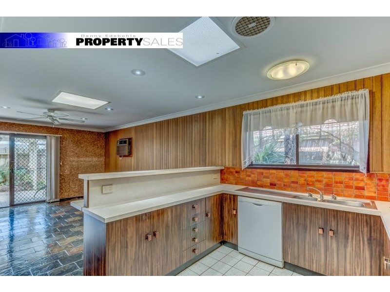 13 Dudley Court, Newborough VIC 3825