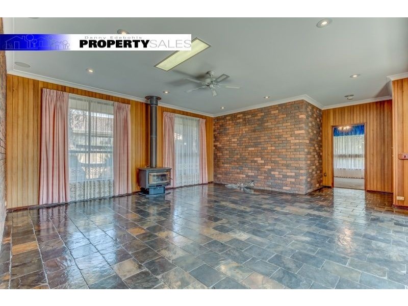 13 Dudley Court, Newborough VIC 3825