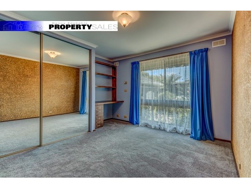 13 Dudley Court, Newborough VIC 3825