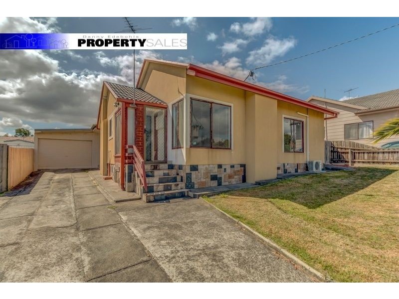45 Wirraway Street, Moe VIC 3825