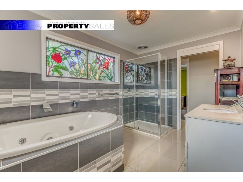 69 Lincoln Street, Moe VIC 3825