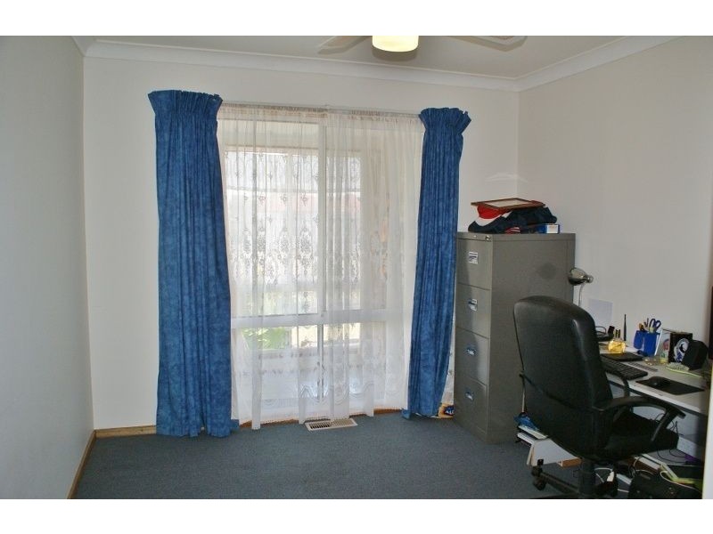 43 Boolarra Avenue, Newborough VIC 3825