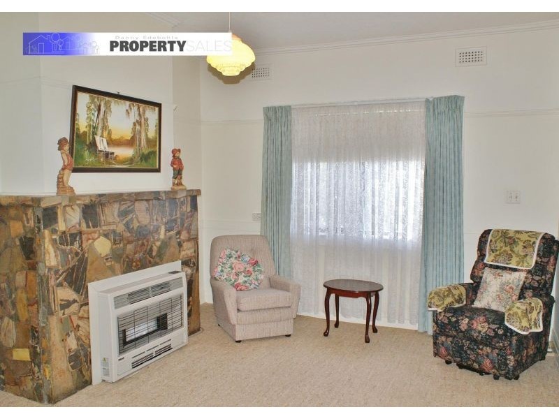 8 View Street, Moe VIC 3825